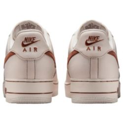 Nike Men's Air Force 1 '07 LV8