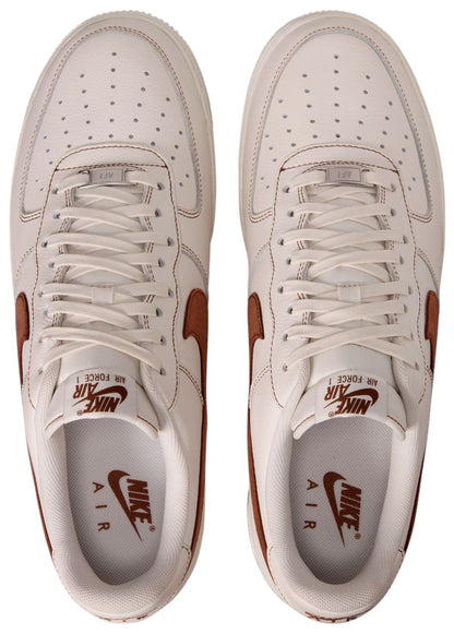 Nike Men's Air Force 1 '07 LV8